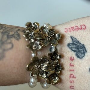 Floral Gold and Pearl Bracelet